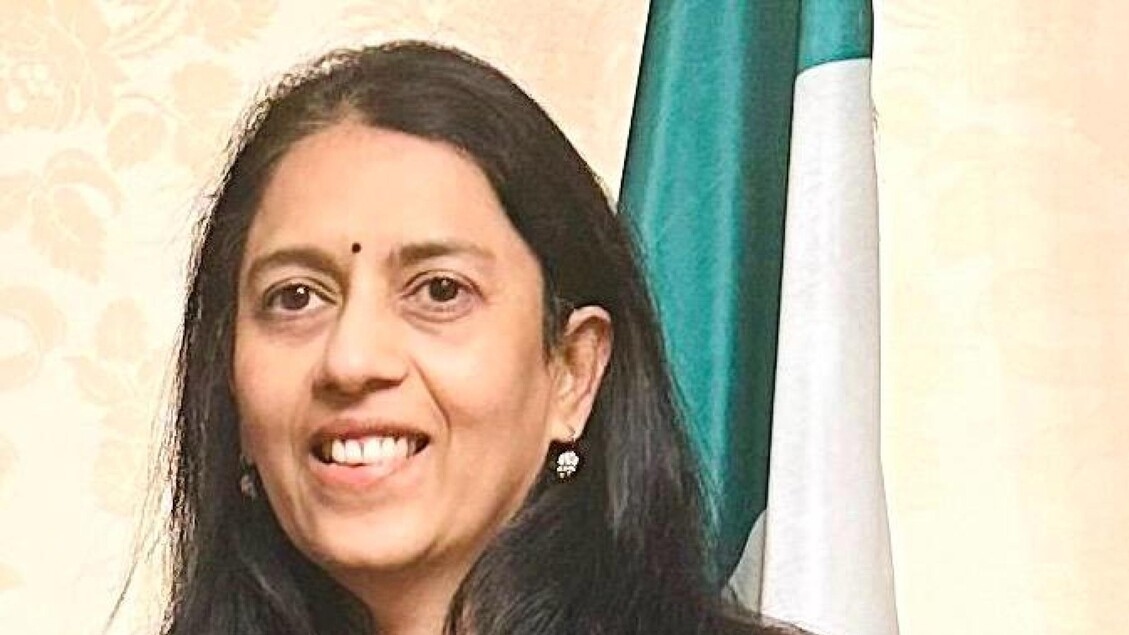 Embajador India, Día del Yoga y más, becas