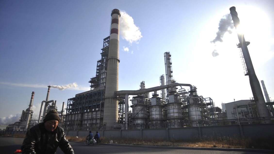 Цены на нефть растут из-за геополитической напряженности