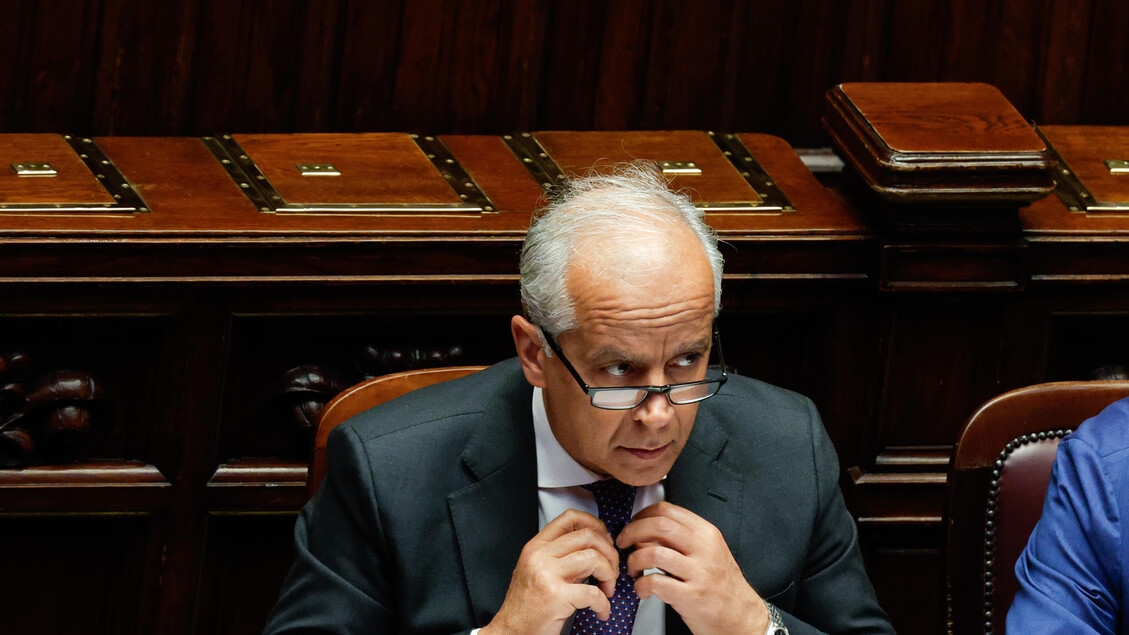 Piantedosi: "Bloquear partidas irregulares impedirá naufrágios."