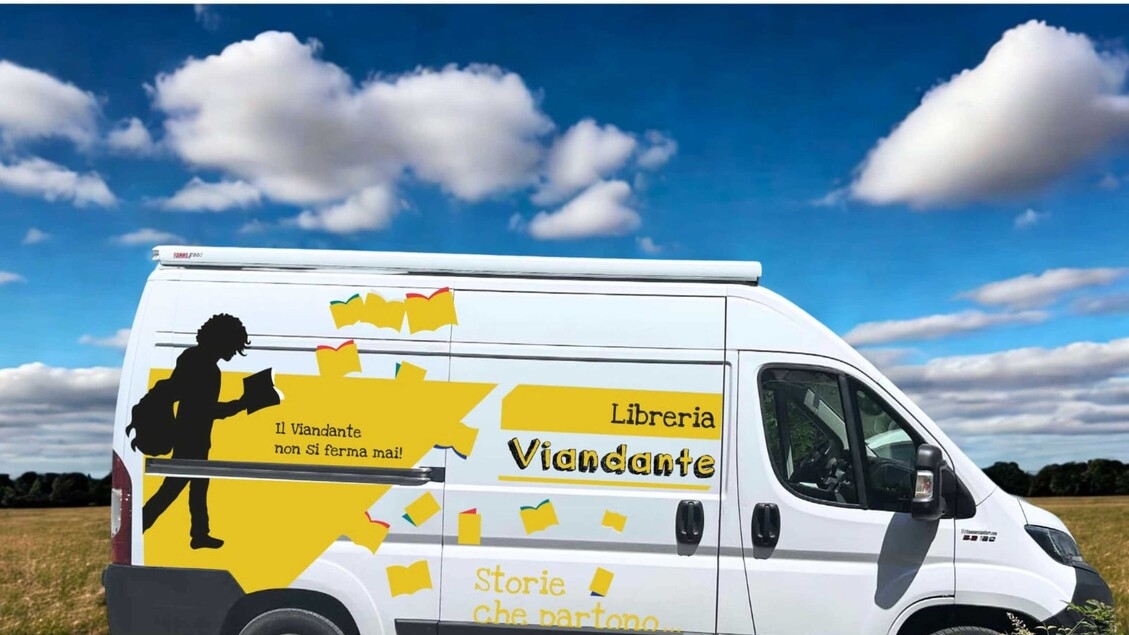 A caravana de livros da editora Il Viandante está partindo