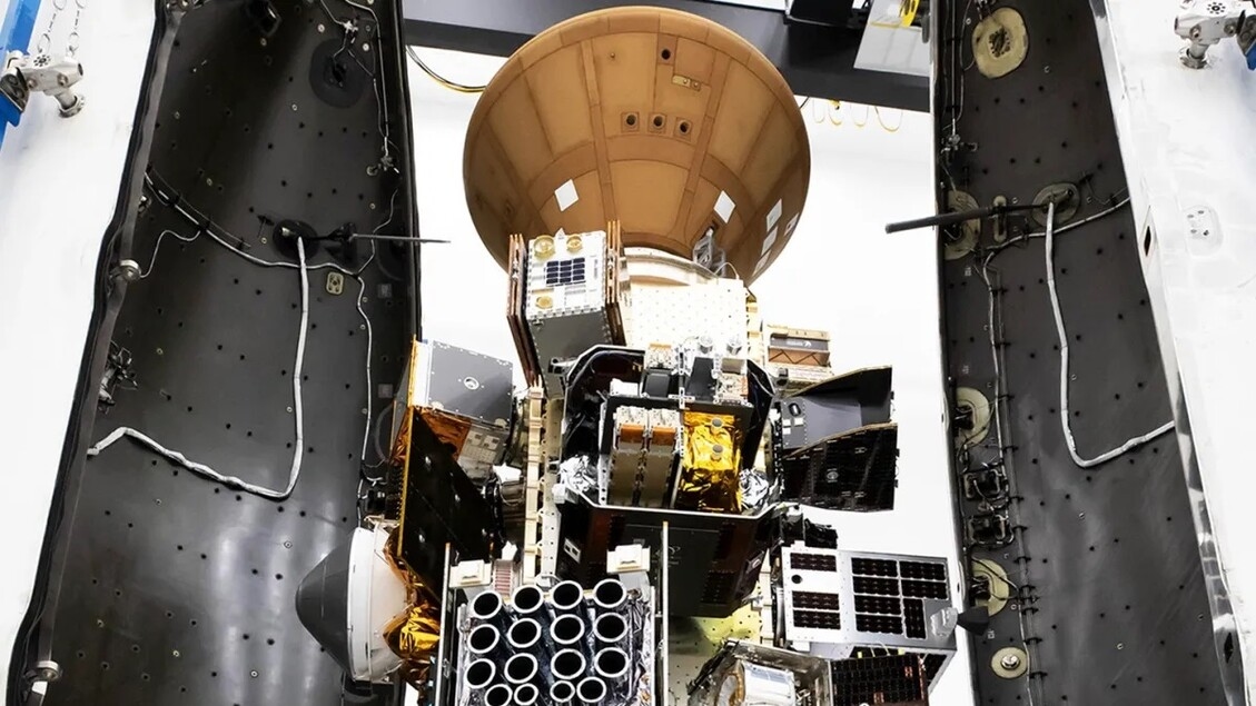 Fallisce il rientro dall'orbita, persi Dna e ceneri di 166 defunti