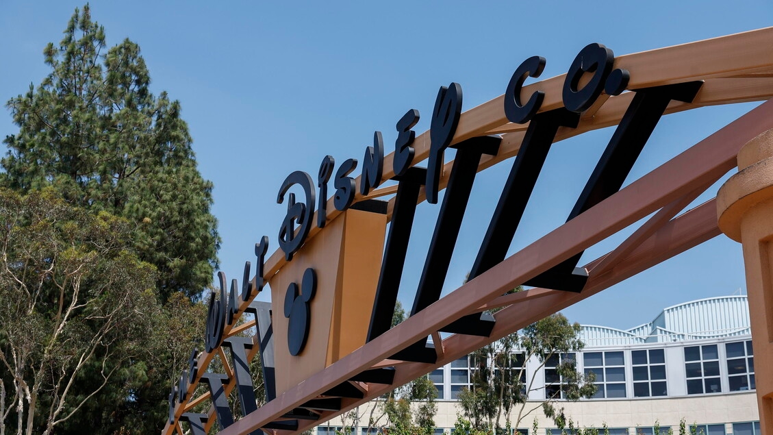 Disney e Universal fanno causa ad azienda IA per plagio
