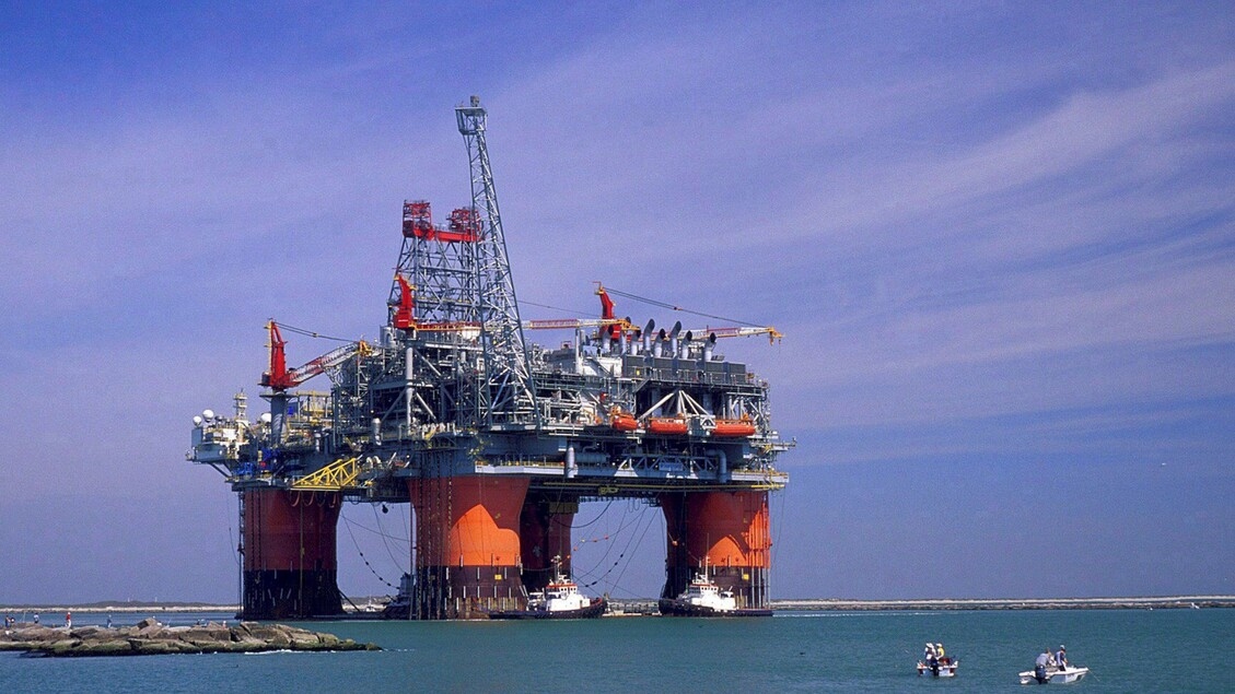 Petróleo sobe, WTI a US$ 66,81