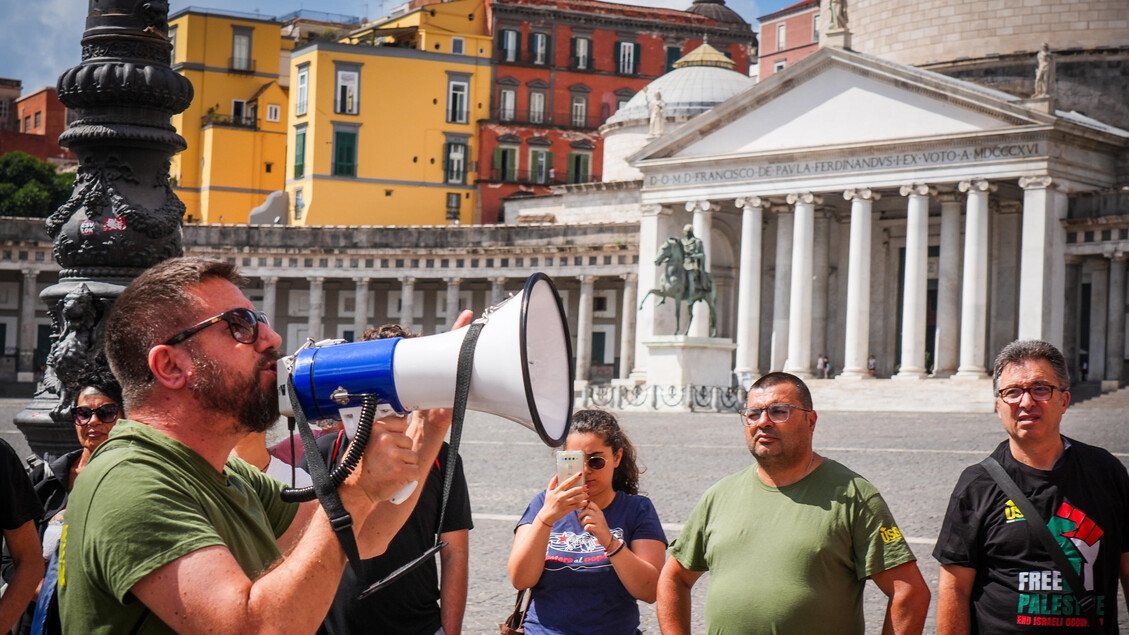 Unions divided, the maneuver in three distinct places