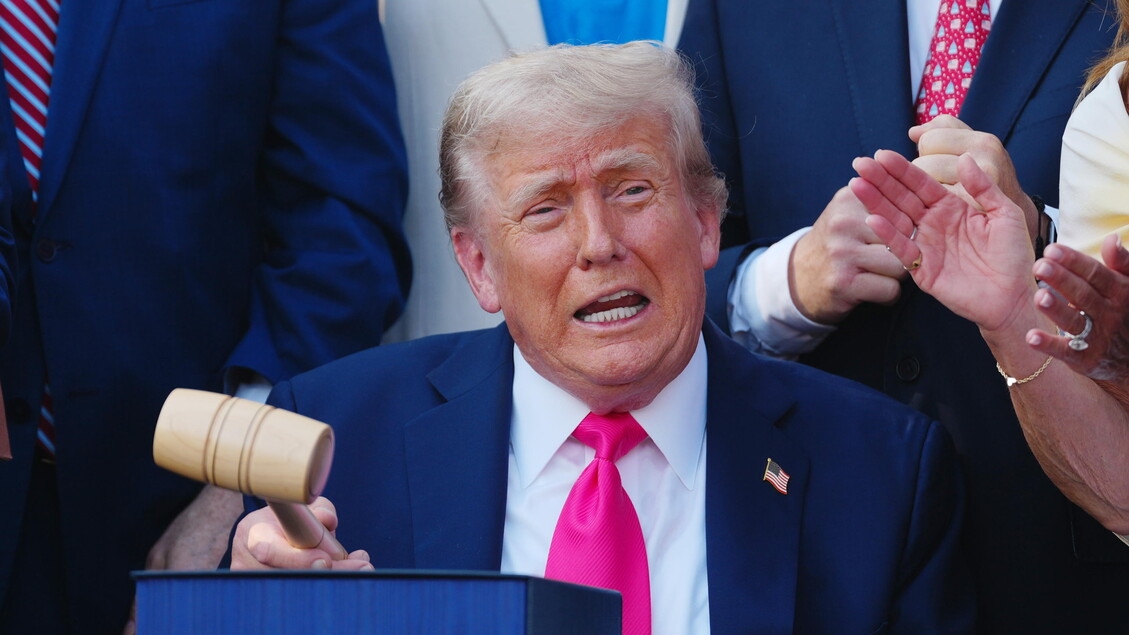 Trump : 12 lettres signées pour des tarifs douaniers, débuteront lundi