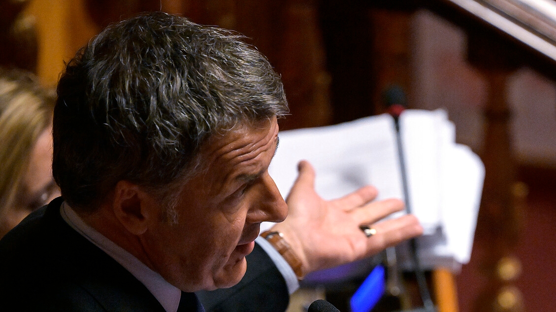 Renzi, Bocchino veggente o ha rapporti con qualche toga bruna?