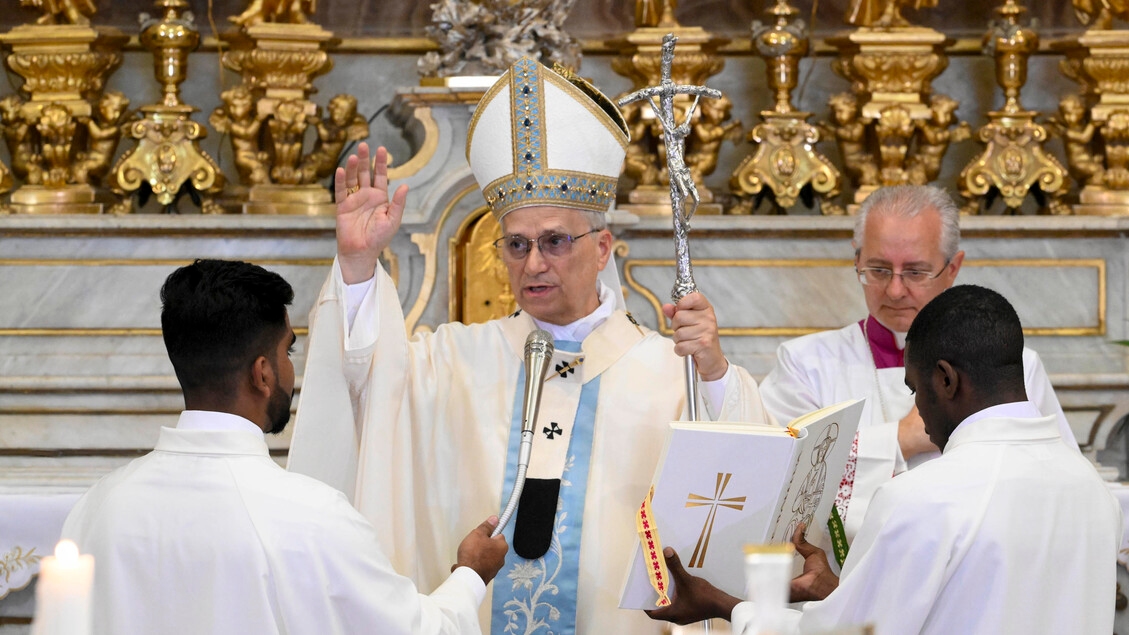 The Pope, we need the fire of love, not that of weapons