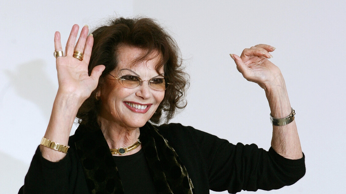 Adieu à Claudia Cardinale, la diva anti-diva. Macron : « À jamais dans le cœur des Français. »