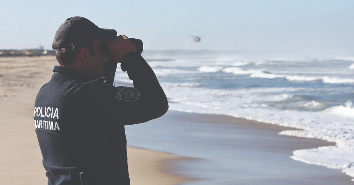 Muere un pescador al caer por la borda en Figueira da Foz