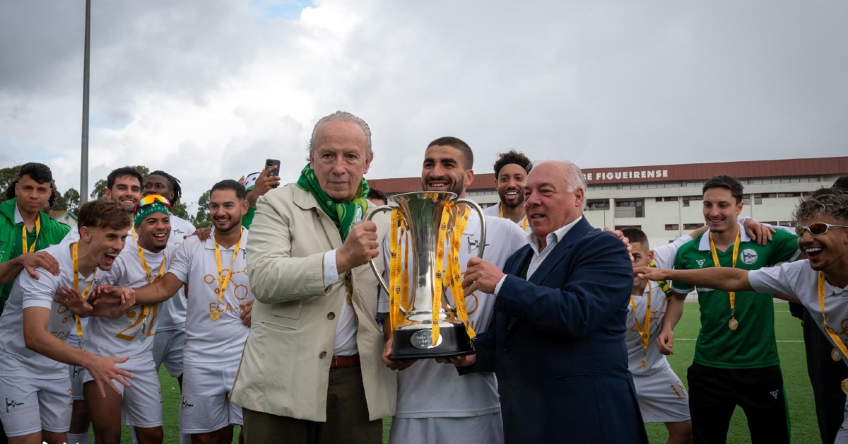 Figueira da Foz: Gemeente feliciteert Naval Association 1893
