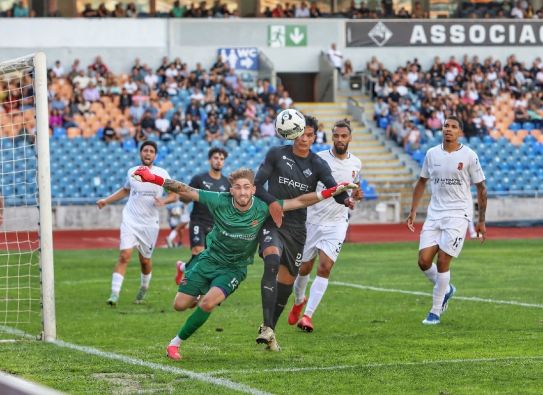 Futebol: Marialvas elimina Académica da Taça em Coimbra