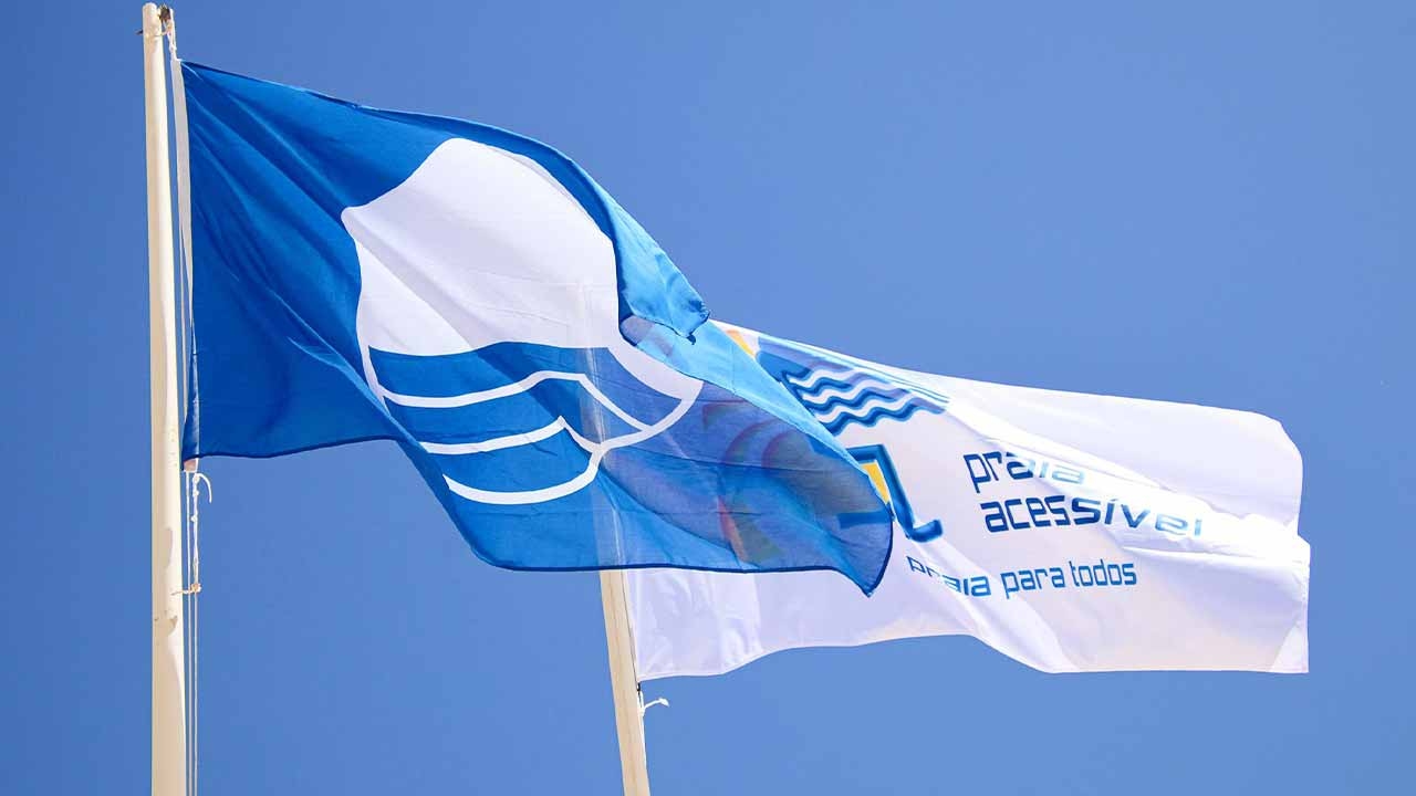 De stranden van Vila Real de Santo António voeren de Blauwe Vlag en zijn van goudkwaliteit