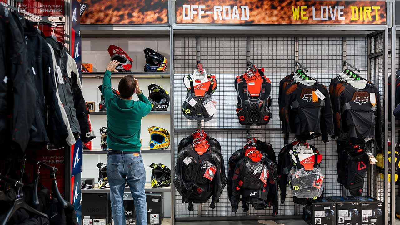 Motocard inaugura primeira loja na região no Algarve Retail Park