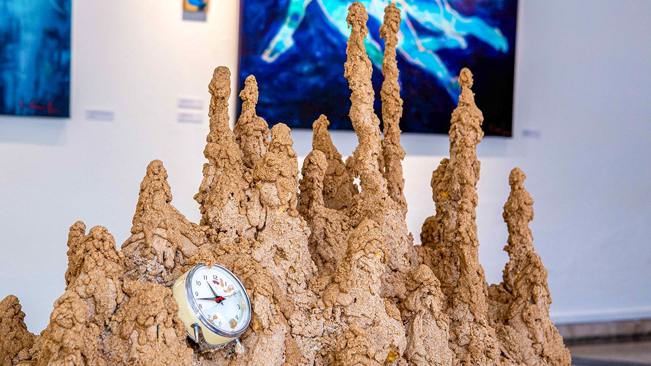 Ana Leonor Rocha toont «High Seas» in de Pintor Samora Barros Art Gallery