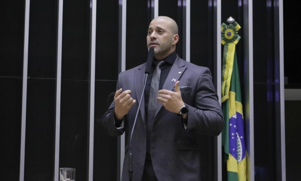 Na de operatie doet Daniel Silveira een nieuwe poging om het Hooggerechtshof ervan te overtuigen zijn gevangenisstraf te verlichten.