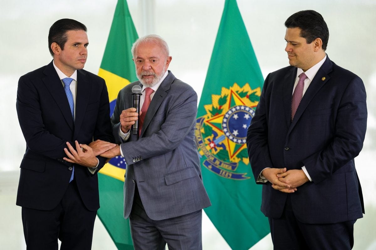 Lula wartet auf die Rückkehr des Kongresses, um zu entscheiden, ob er das Gegenseitigkeitsgesetz gegen die USA anwenden wird