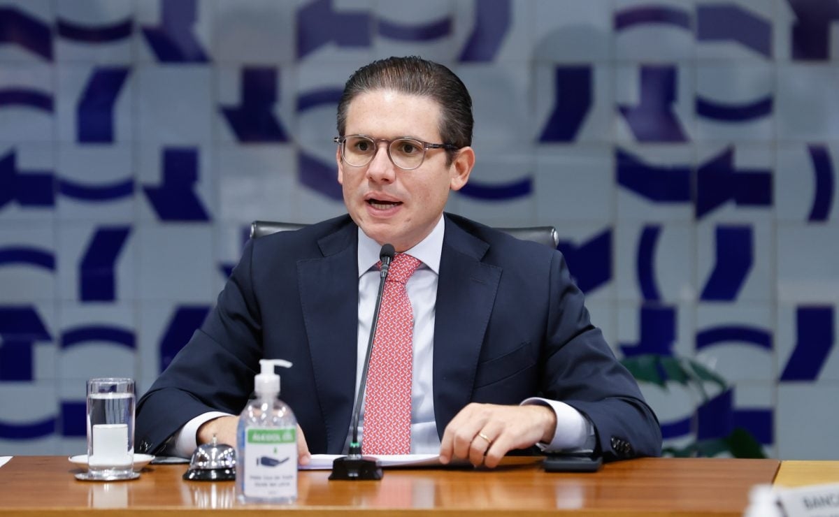 La estrategia de Motta para calmar a los partidarios de Bolsonaro al elegir al relator para la revocación del IOF