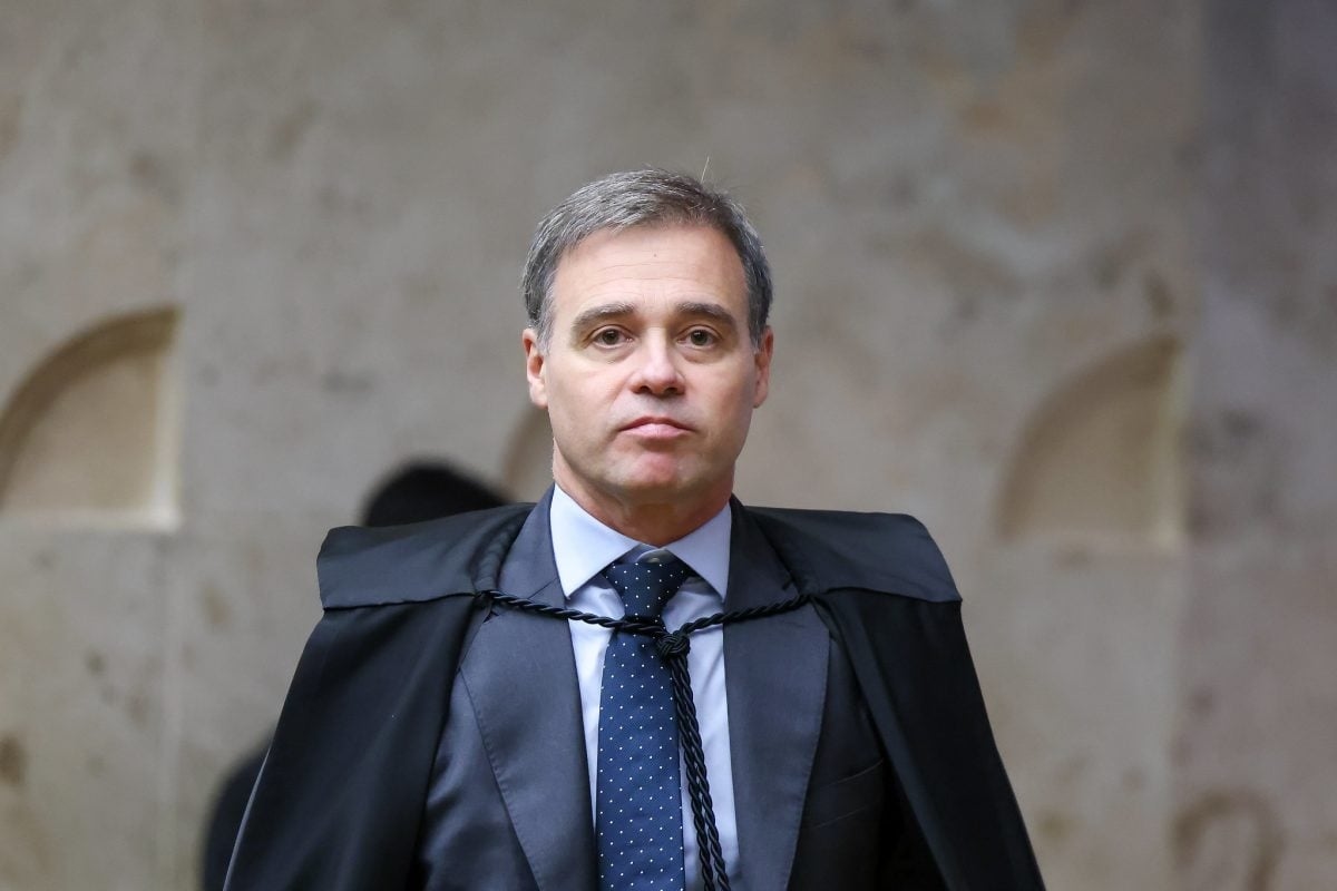 Mendonça stimmt Neuverhandlung der Lava-Jato-Vereinbarungen zu, Dino setzt jedoch den Prozess aus
