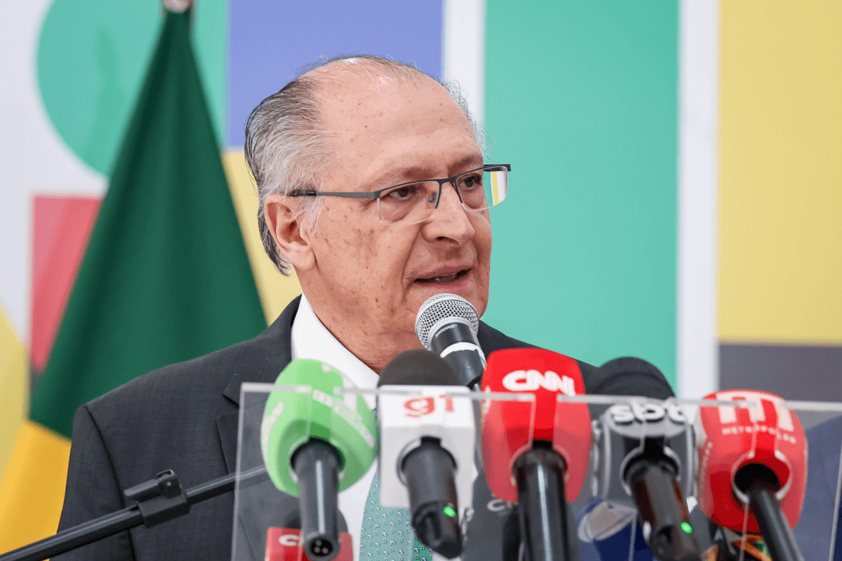 Реакция на повышение тарифов: Alckmin объединяет промышленность и сельское хозяйство и намерен искать американские компании