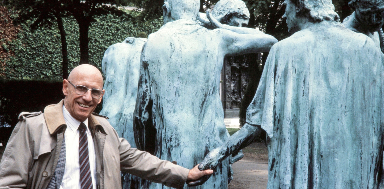 Edgardo Castro and Luis Diego Fernández analyze Michel Foucault's philosophical discourse in the 21st century.