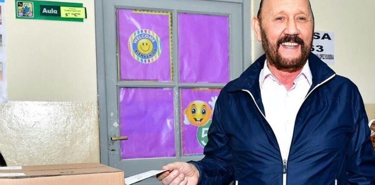 Insfrán punta a raggiungere il record di 40 anni come governatore e si prevede che non dovrà affrontare nuove sfide legali.