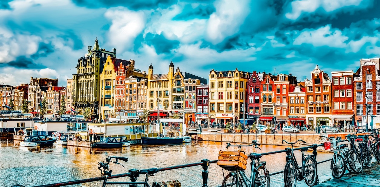 The permit to travel to Europe hasn't even started operating yet, and the price has already increased: how much does the ETIAS cost?