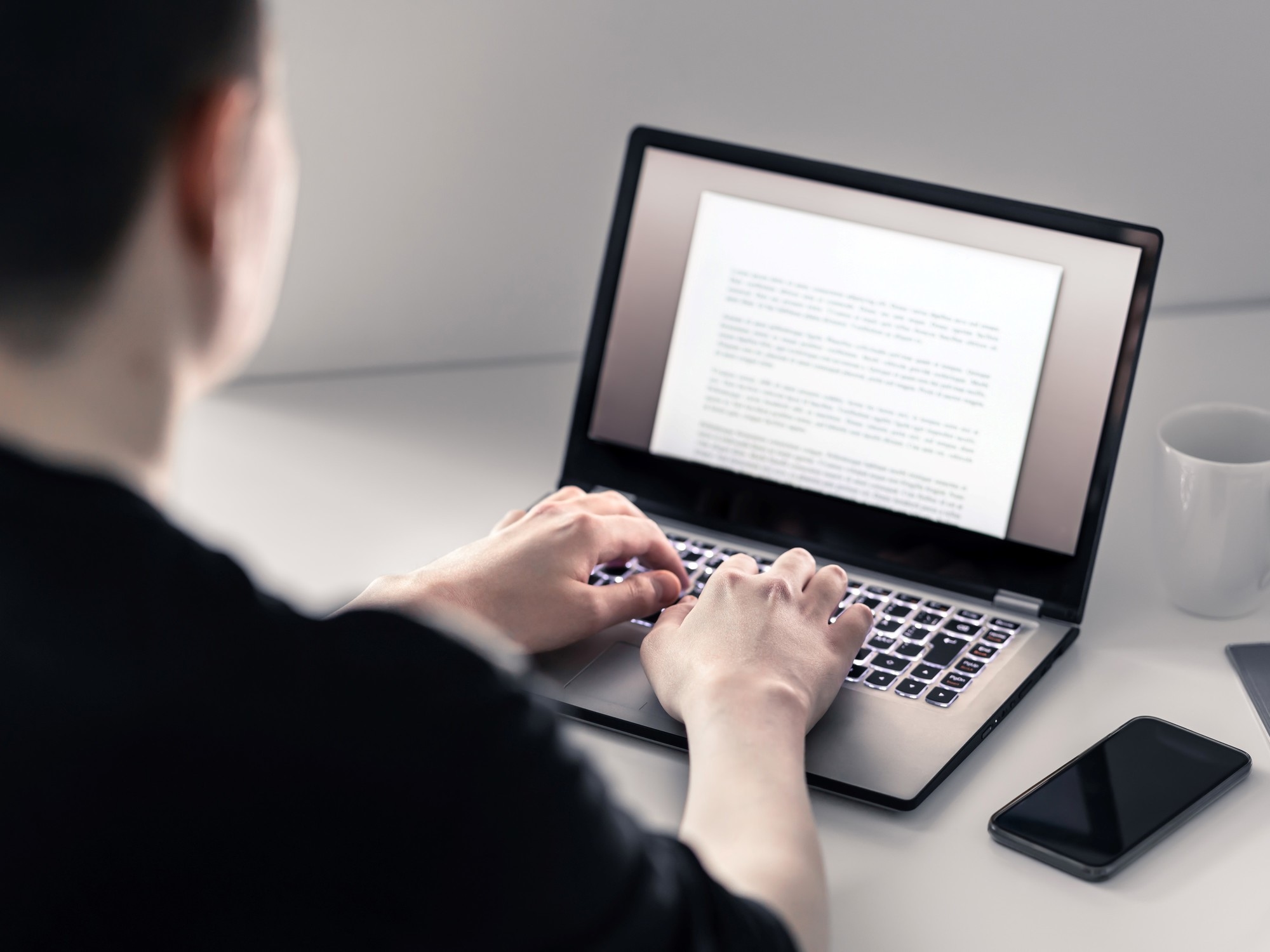 Cosa cercare prima di acquistare un laptop e quali modelli valgono la pena oggi