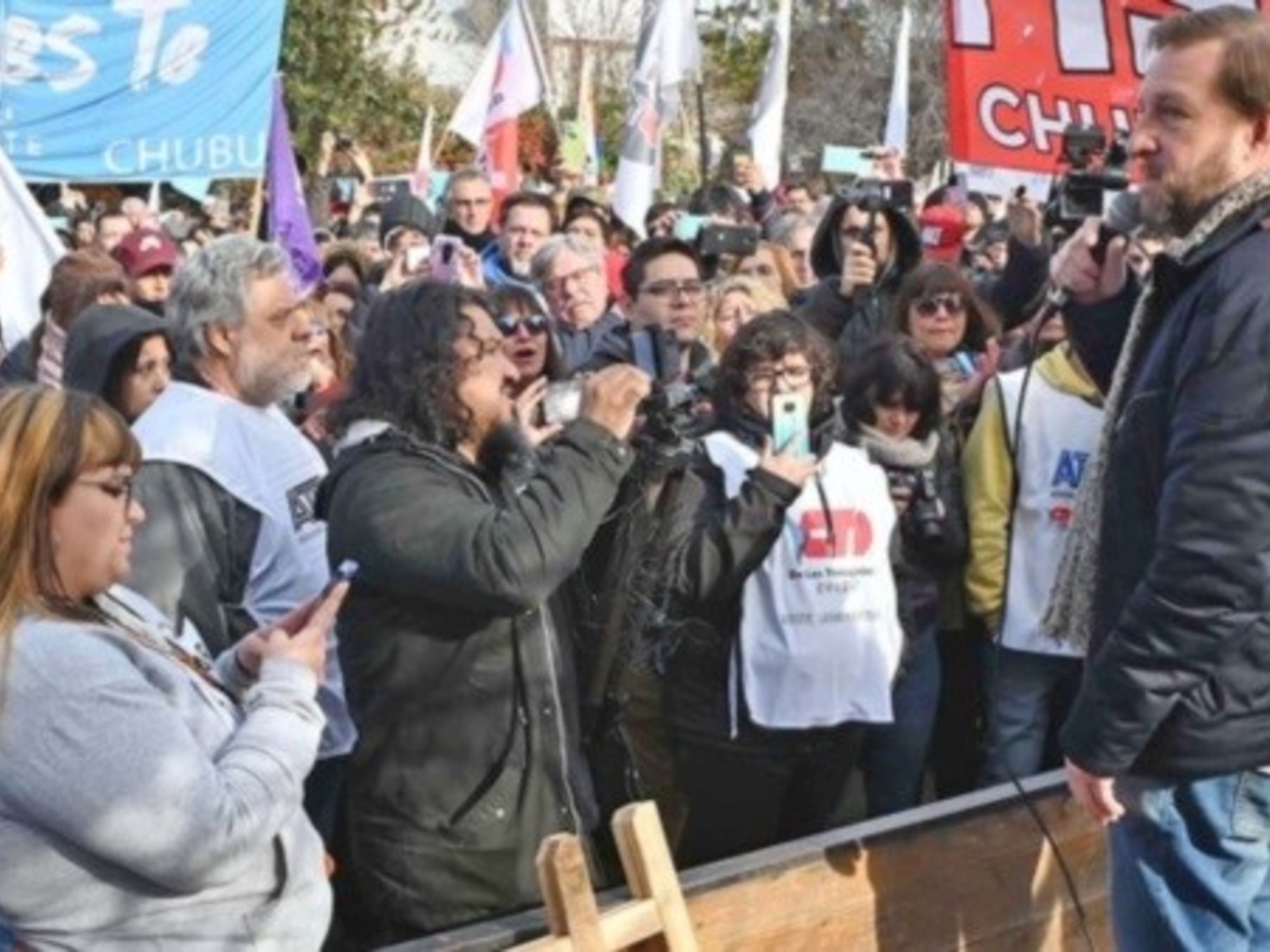 La Corte confirmó la condena a 3 años de prisión del dirigente sindical docente de Chubut condenado por el incendio de la legislatura