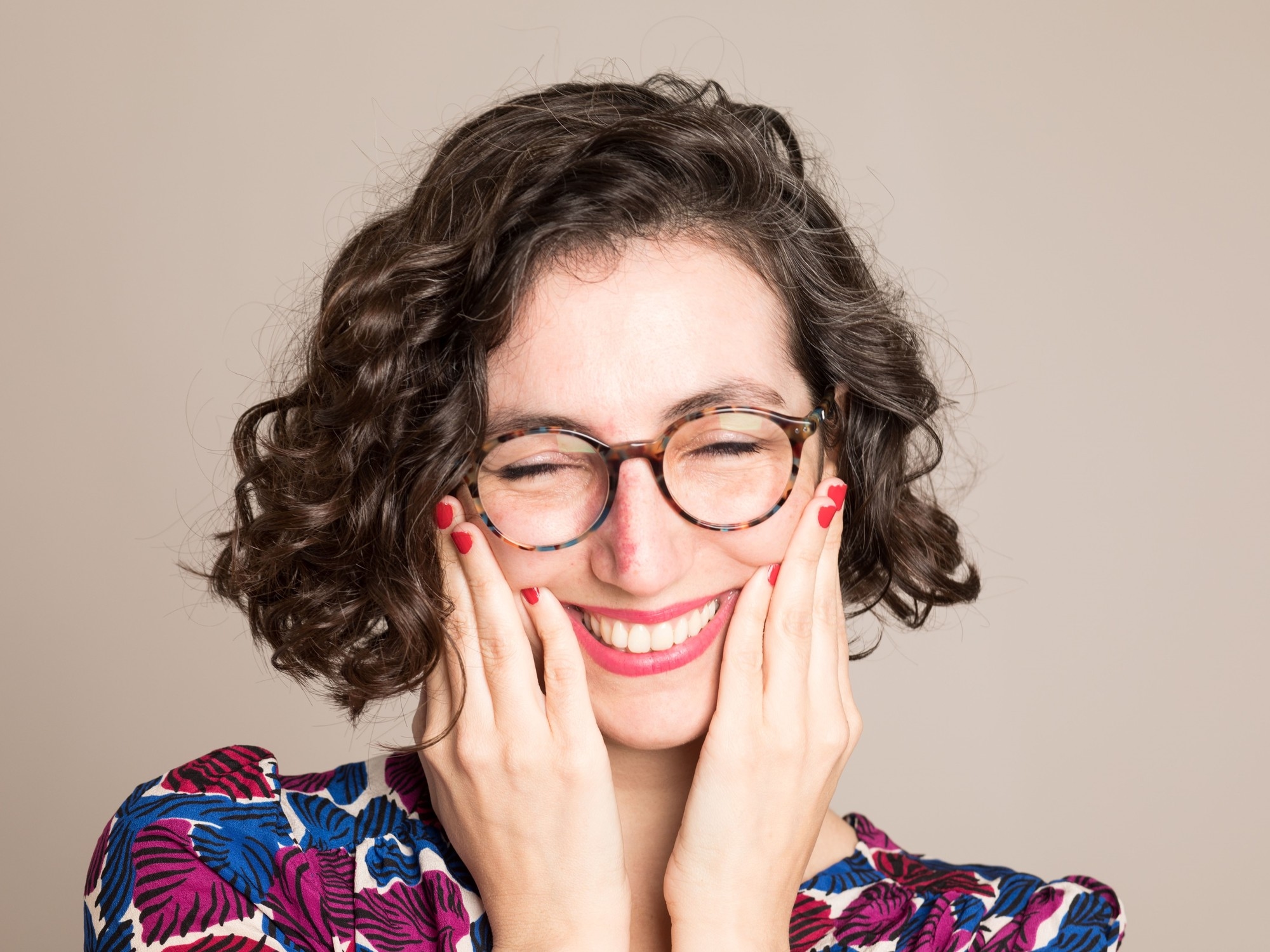 María Luque: All the beauty hidden in the life of a retired teacher