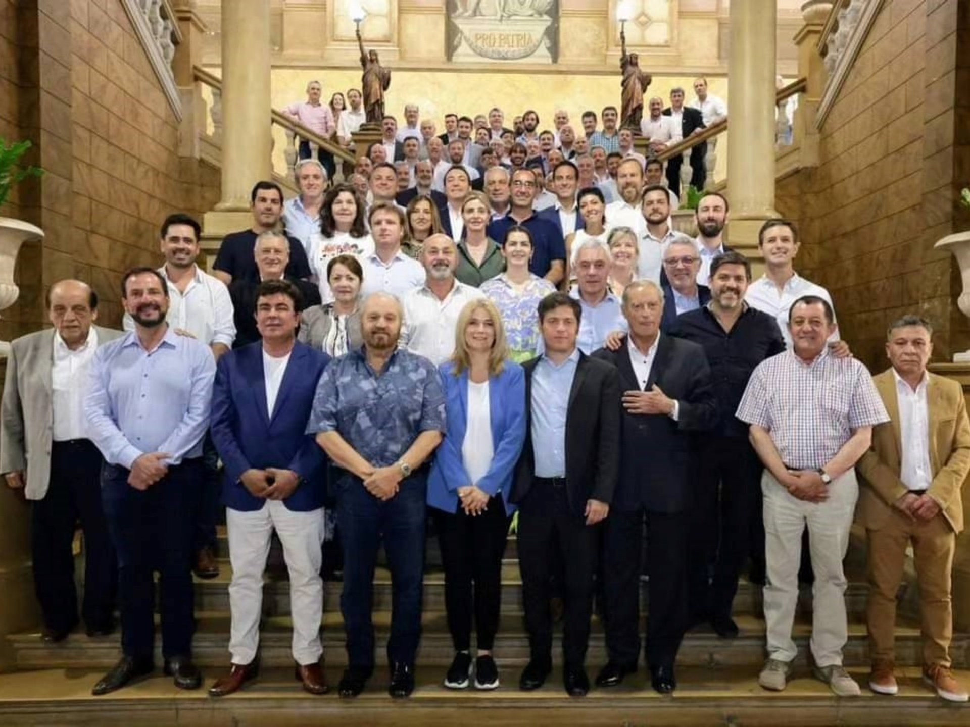 If indefinite re-elections do not take place, more than half of the Buenos Aires mayors would not be able to run in 2027.