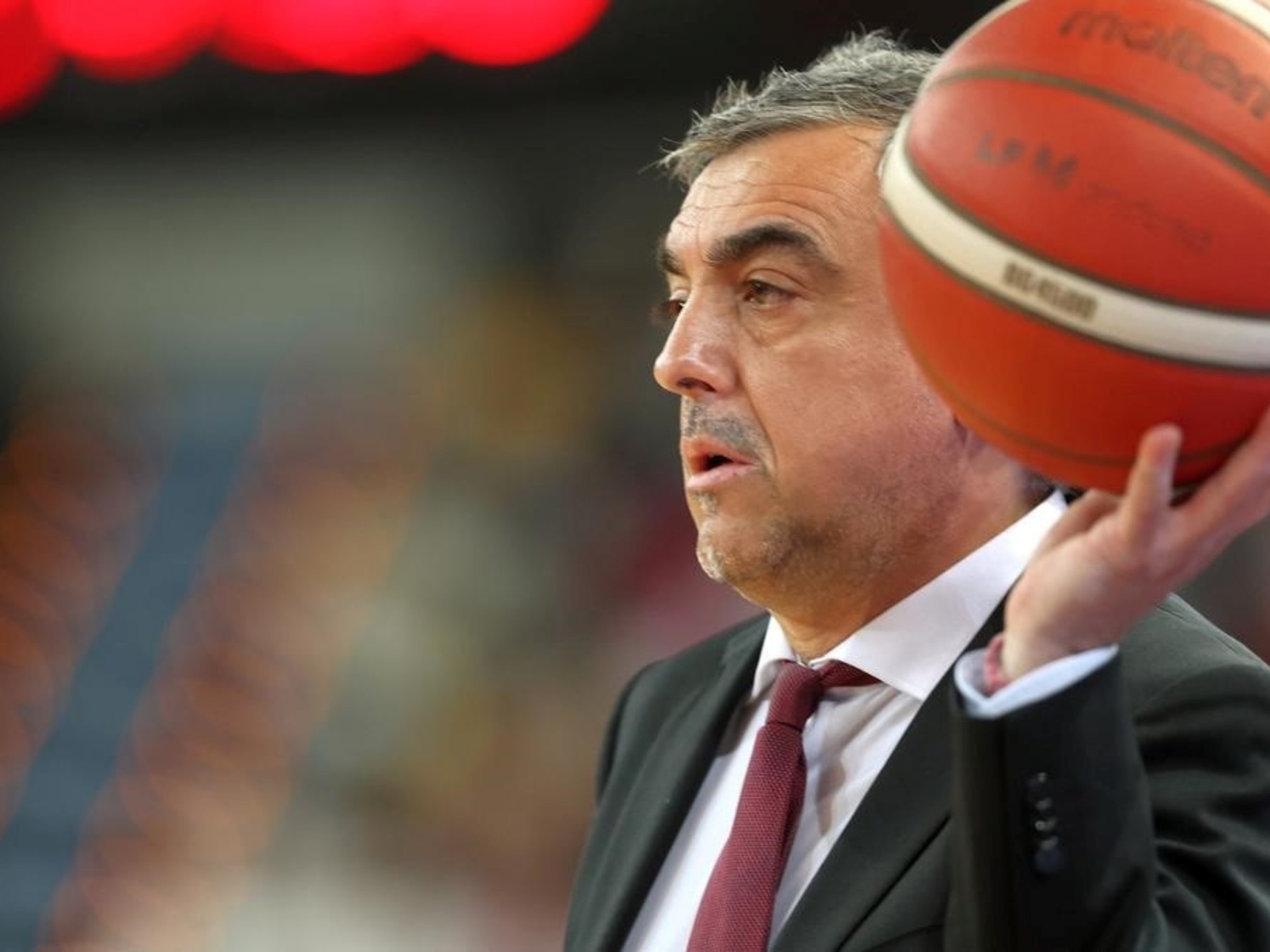 Voormalige Spaanse basketbalcoach Mario Lopez veroordeeld voor seksueel misbruik van 13-jarige speler