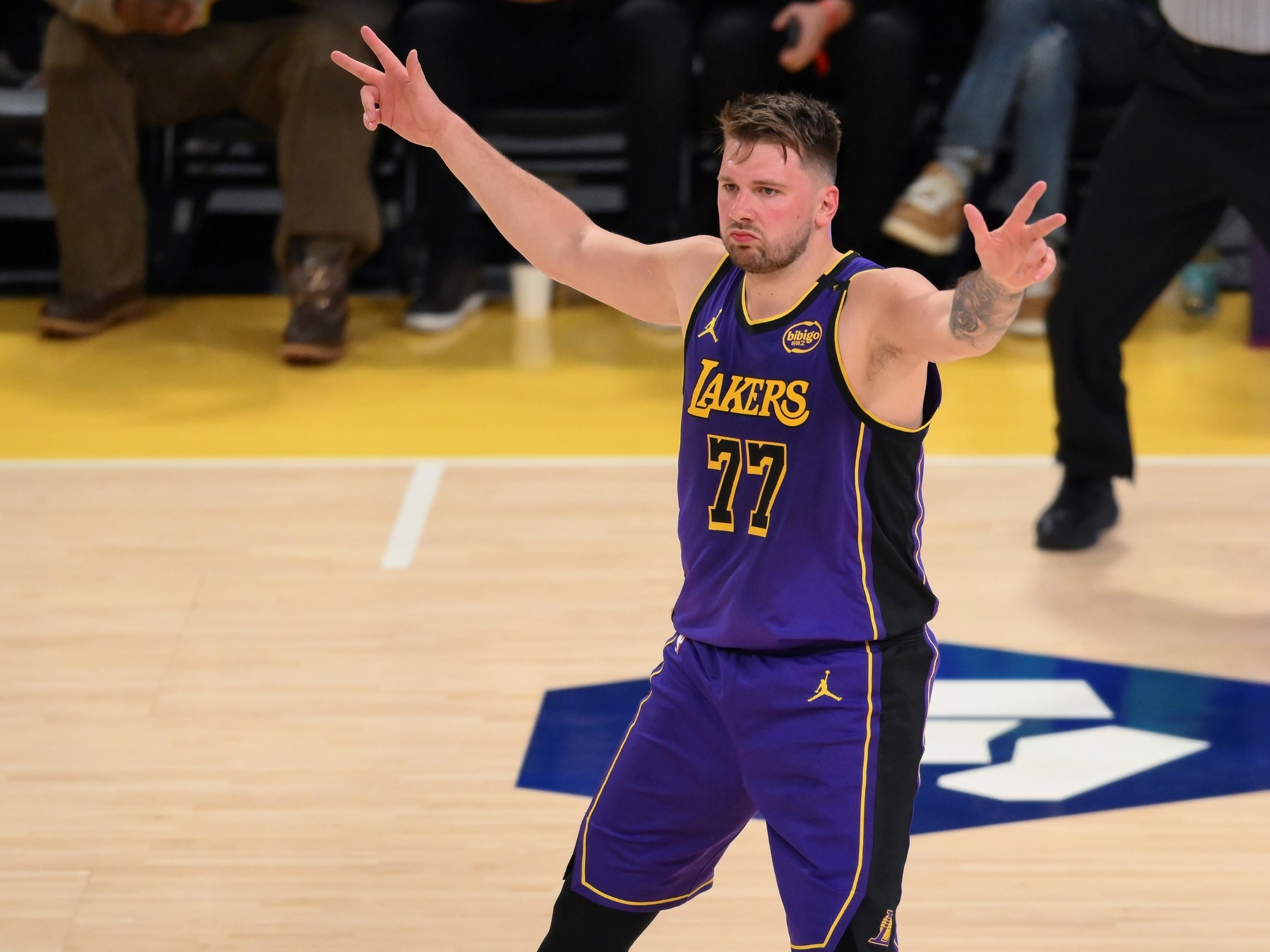 Luka Doncic and his quick revenge after the Mavericks' snub: first triple double for the Lakers and victory in his "special game" against Dallas