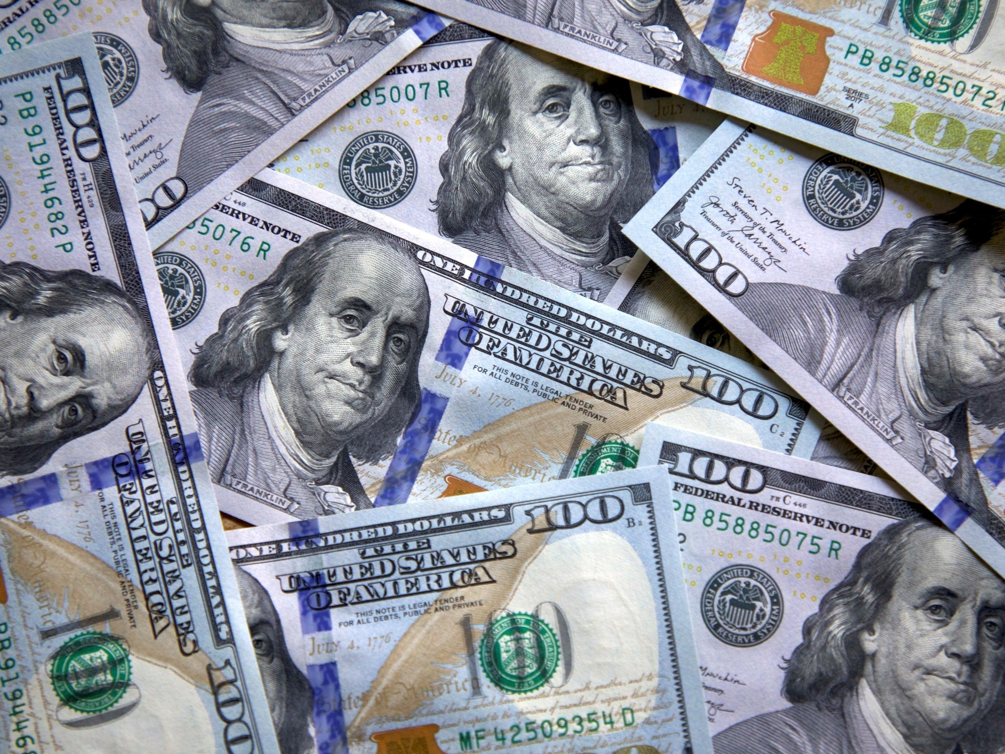 Amtliche Bekanntmachungen: Kommen neue Mehrwertsteuer- und Geldwäschevorschriften?