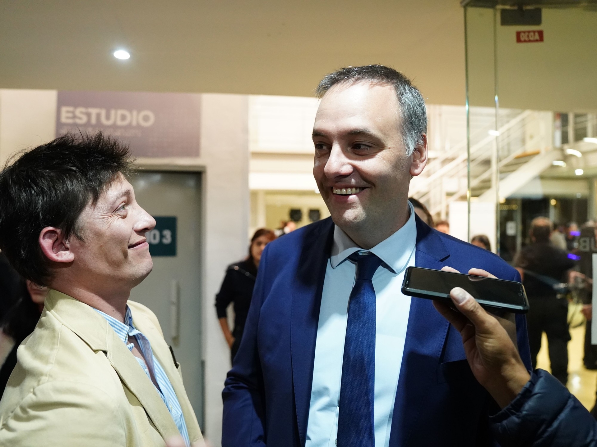Arjantin 2025 Seçimleri CANLI: Manuel Adorni, Buenos Aires'te milletvekili adaylarının tartışıldığı Şehir Kanalı'nı kapatma sözü verdi.