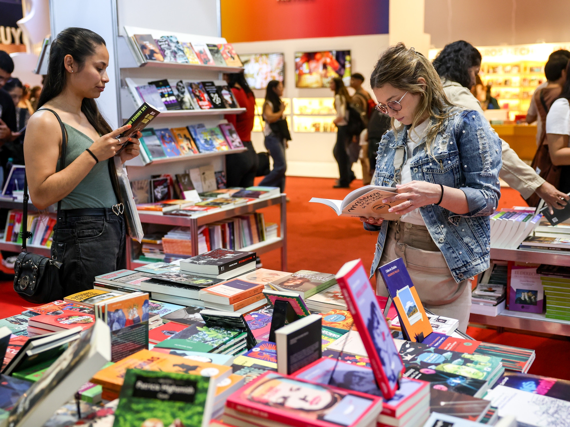 Feria del Libro 2025: los recomendados de hoy 9 de mayo
