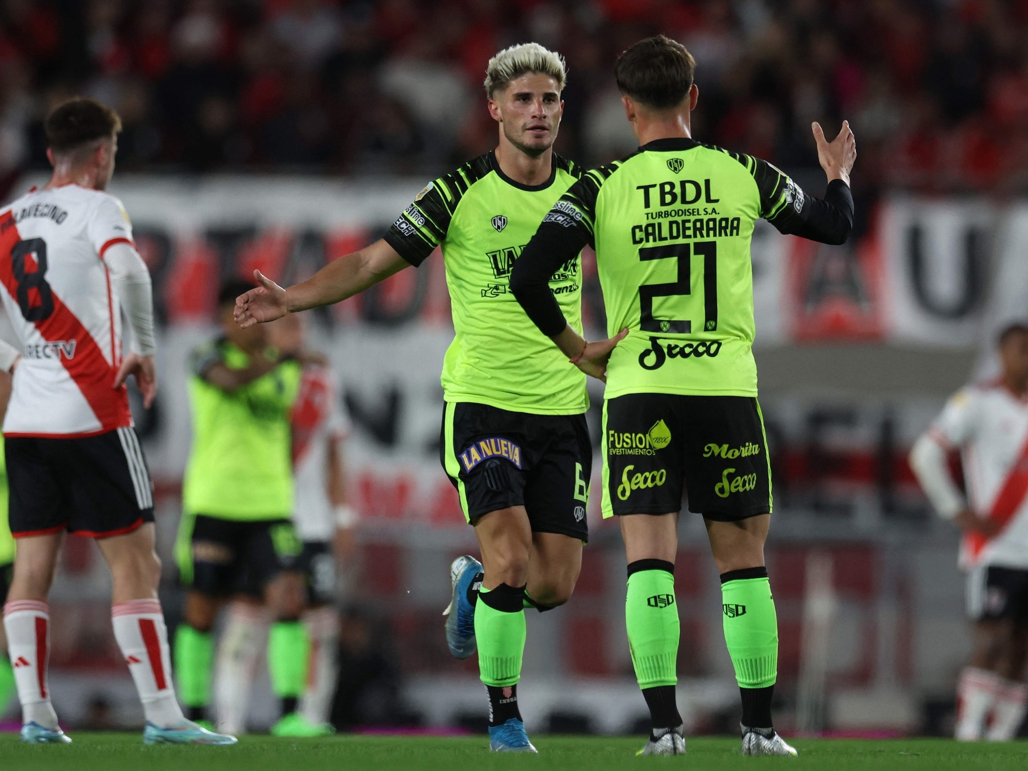 Rodrigo Insua a remporté un match du Grand Entraîneur et il l'a fait grâce à l'aide d'un attaquant de River Plate qui devra marquer lors des huitièmes de finale du Tournoi d'Apertura.