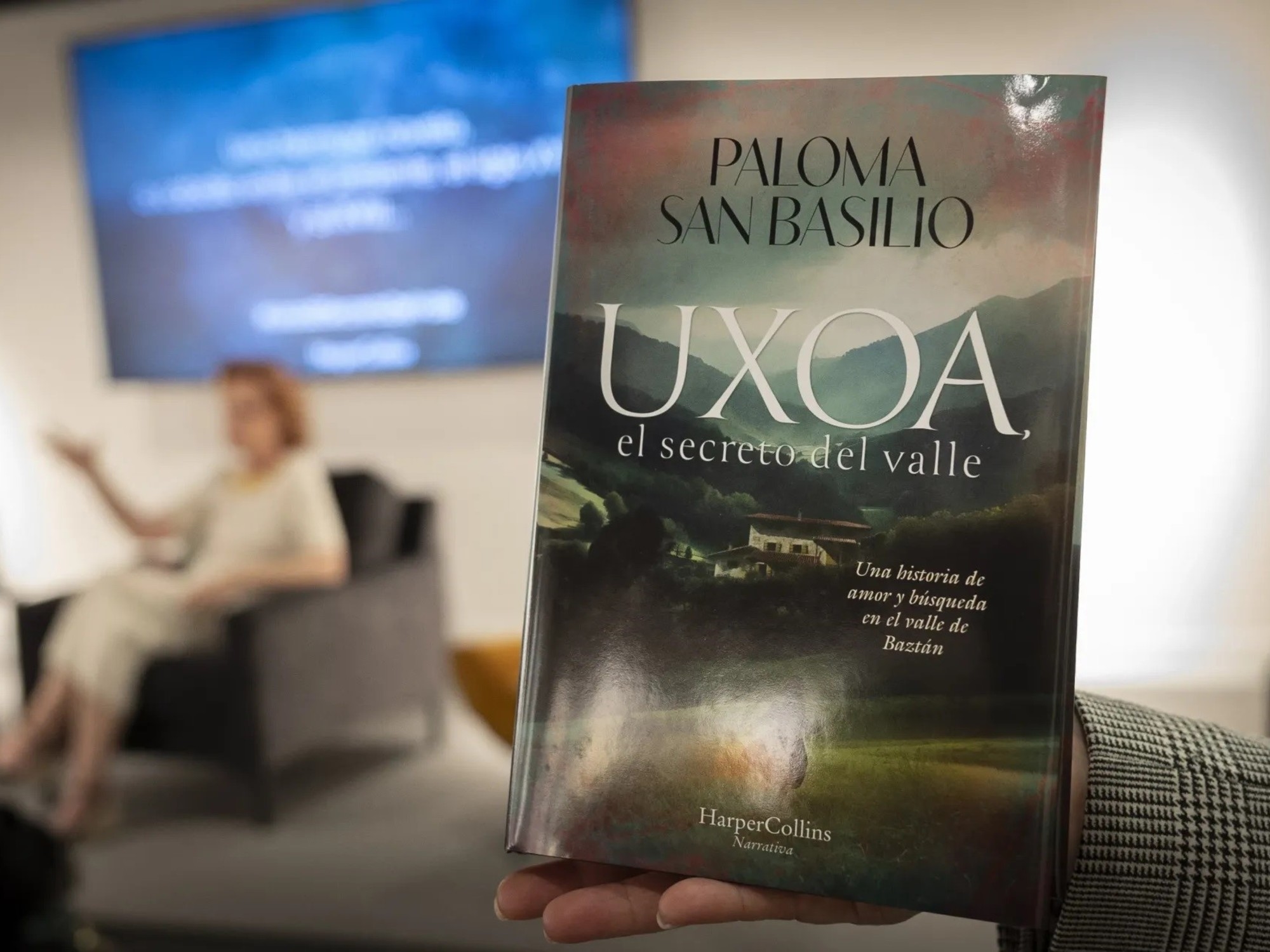 Paloma San Basilio sets her new novel in Baztán, an area she is "in love" with.