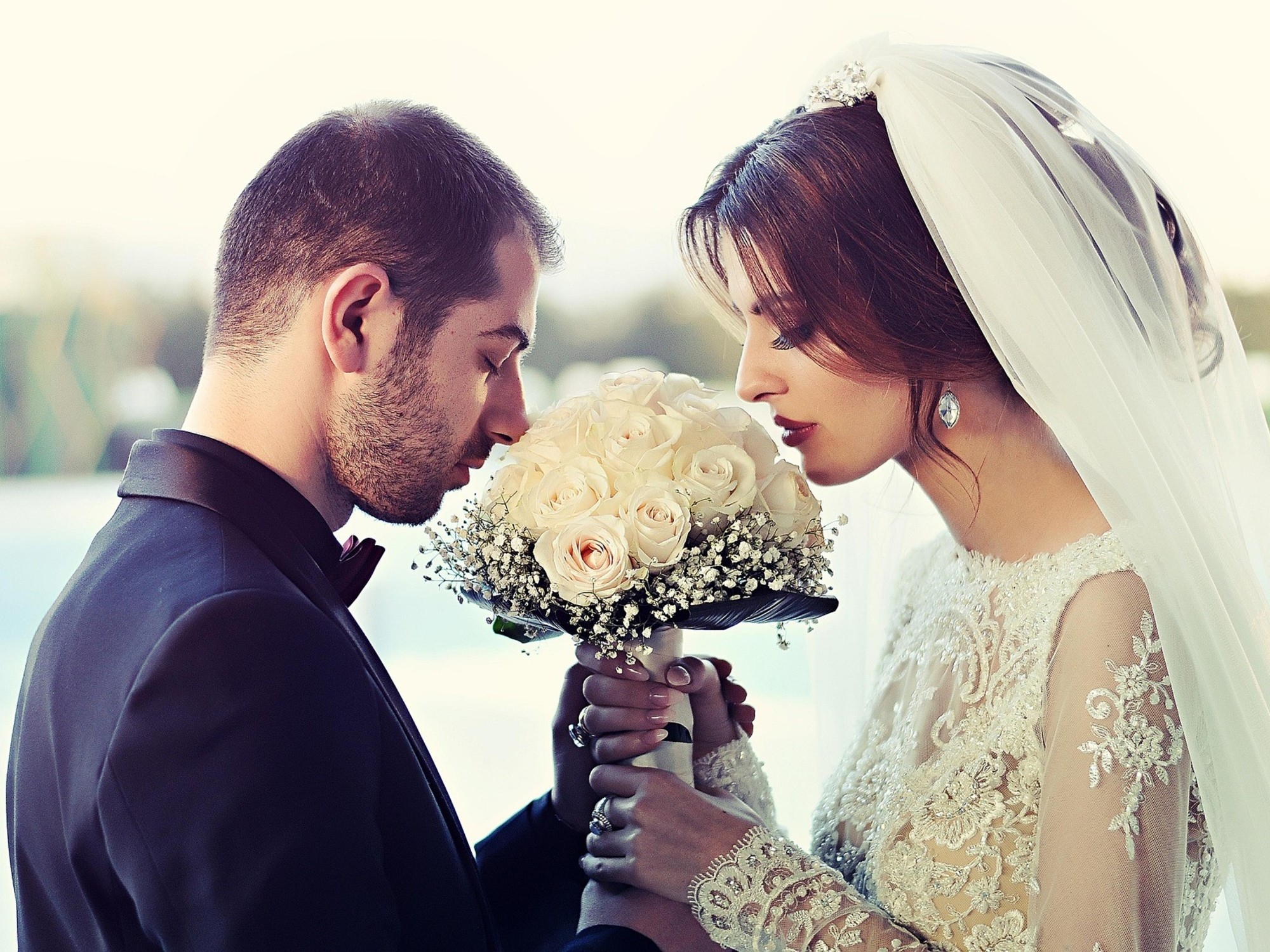 ¿Cuánto dinero se le suele dar a los novios en una boda?