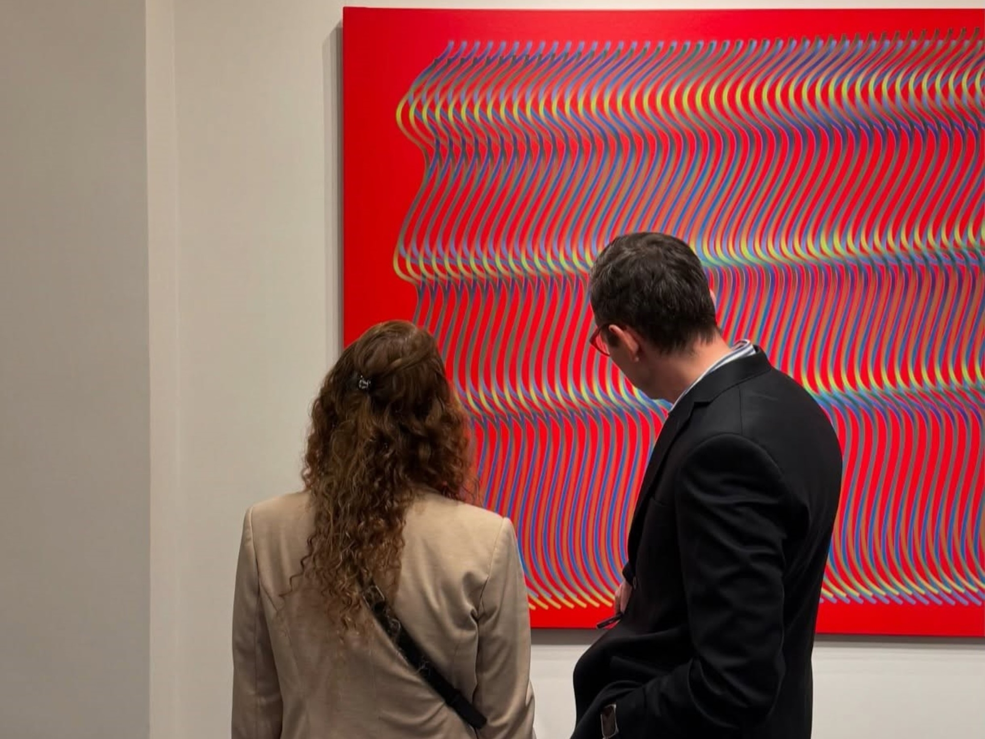 Cristian Mac Entyre exhibits geometric, optical, and kinetic works at Zurbarán