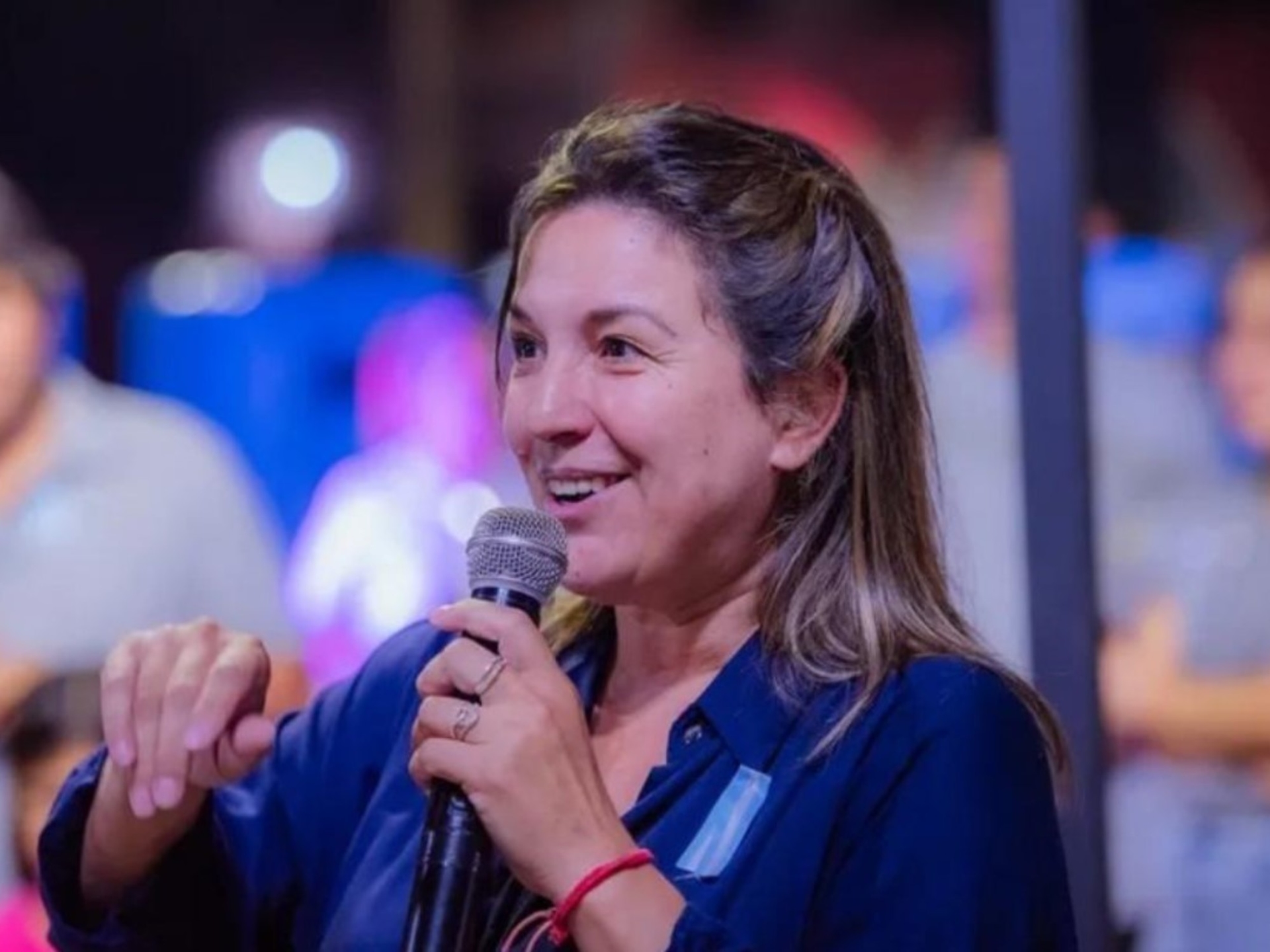 Controversy with a mayor from Catamarca: she missed the May 25th event, said she was sick, but had gone to the Caribbean.