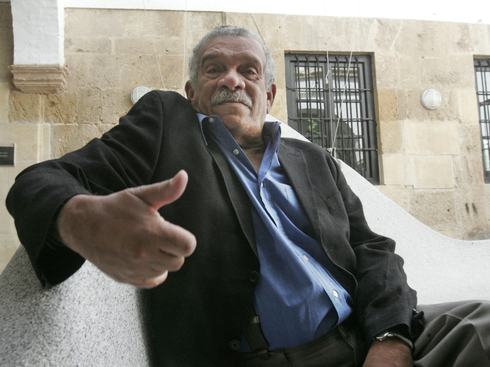 Derek Walcott: Karayip Nobel Ödülü sahibi yazarın başyapıtı "Omeros" yeniden yayınlanıyor.