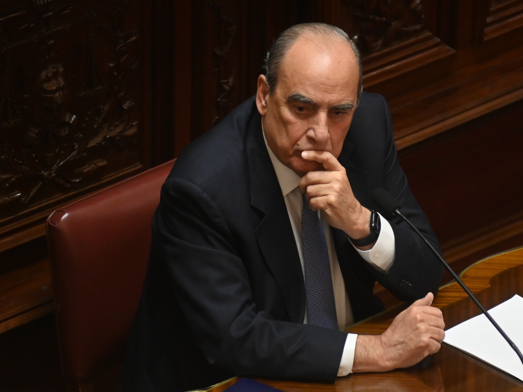 Francos criticò Villarruel e riconobbe che il suo scontro con Milei aveva aperto una "crisi politica" nel governo.