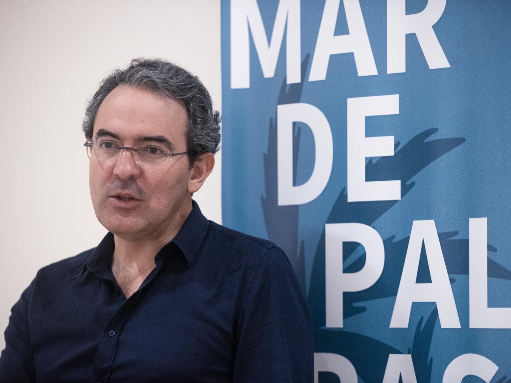Juan Gabriel Vásquez: „Literatur verändert nicht die Welt, aber sie verändert das Gewissen.“