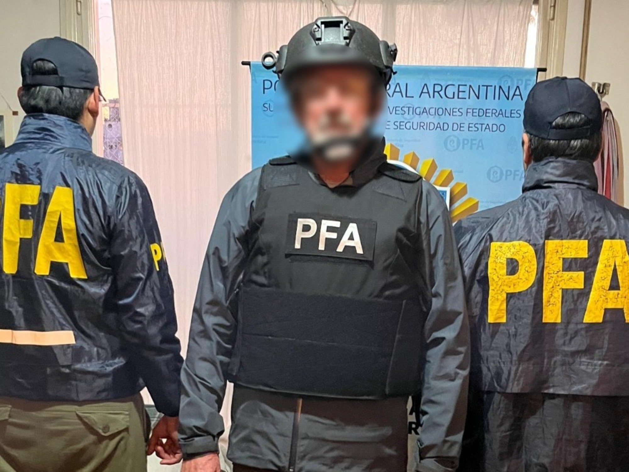 El mensaje de Patricia Bullrich tras la detención del terrorista italiano Leonardo Bertulazzi: "Se acabaron el circo y los privilegios"