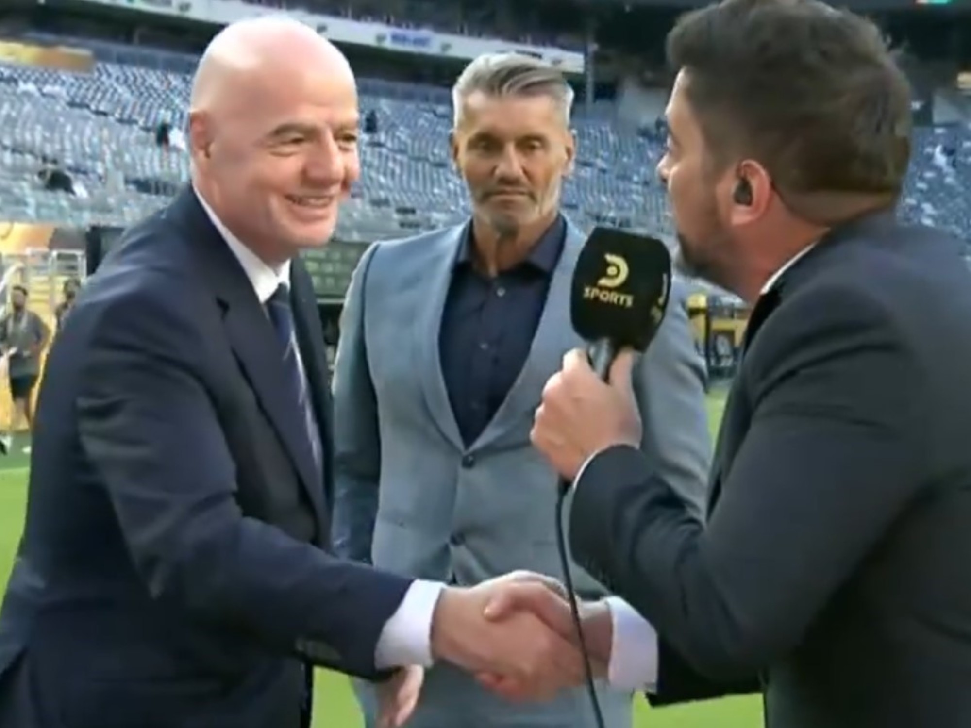 Kulüpler Dünya Kupası sırasında Gianni Infantino bir televizyon programına çıktı ve Sergio Goycochea onu beklenmedik bir istekle şaşırttı.