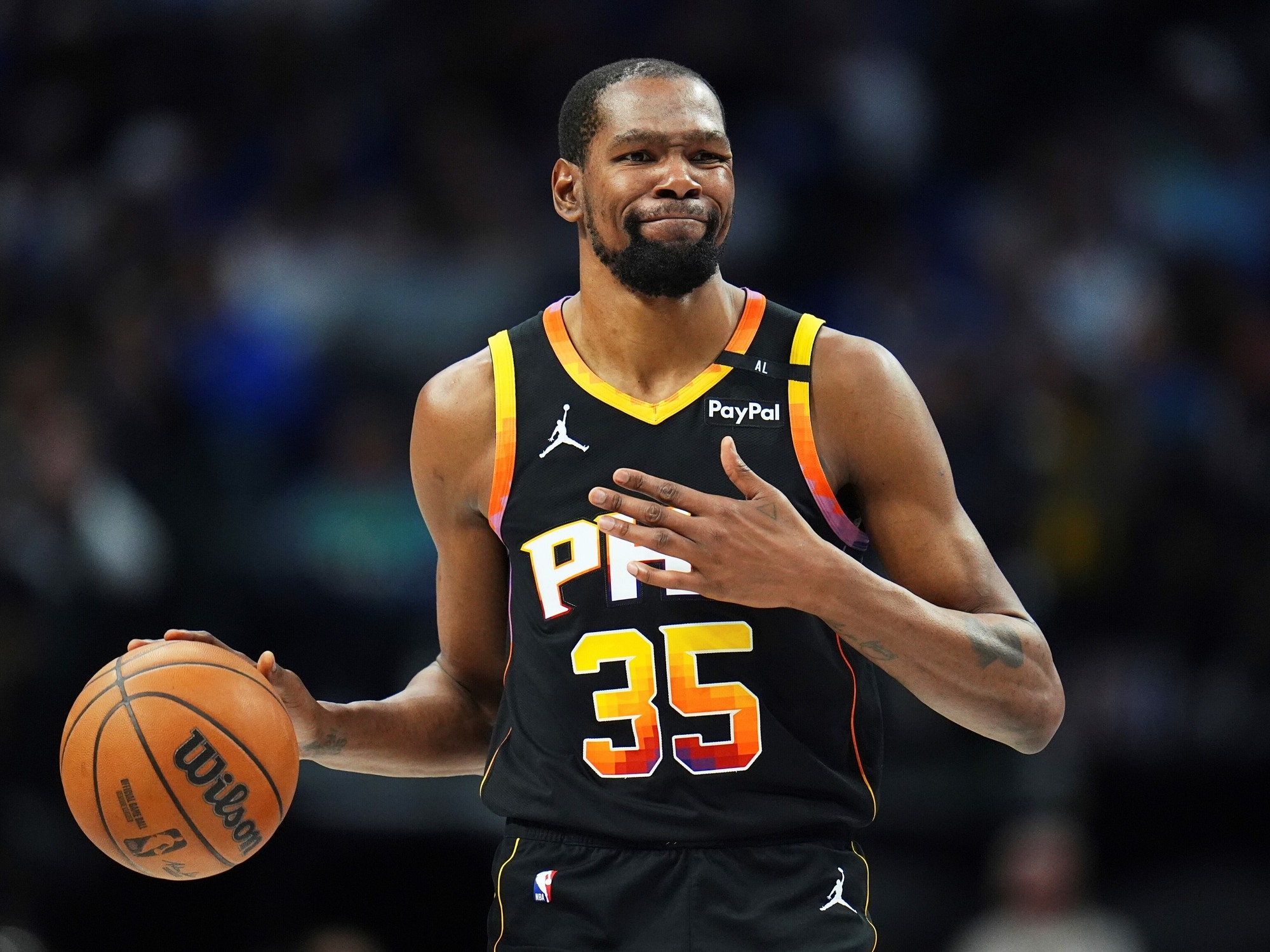 Kevin Durant e uno scambio NBA storico e mai visto prima: come funziona l'ingegnerizzazione che coinvolge 13 giocatori e 7 squadre.
