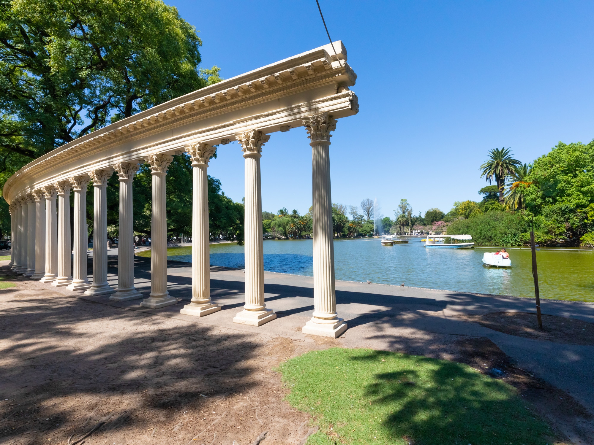 From Tornquist to Rosario or Paraná, a tour of parks and squares to enjoy the work of Carlos Thays