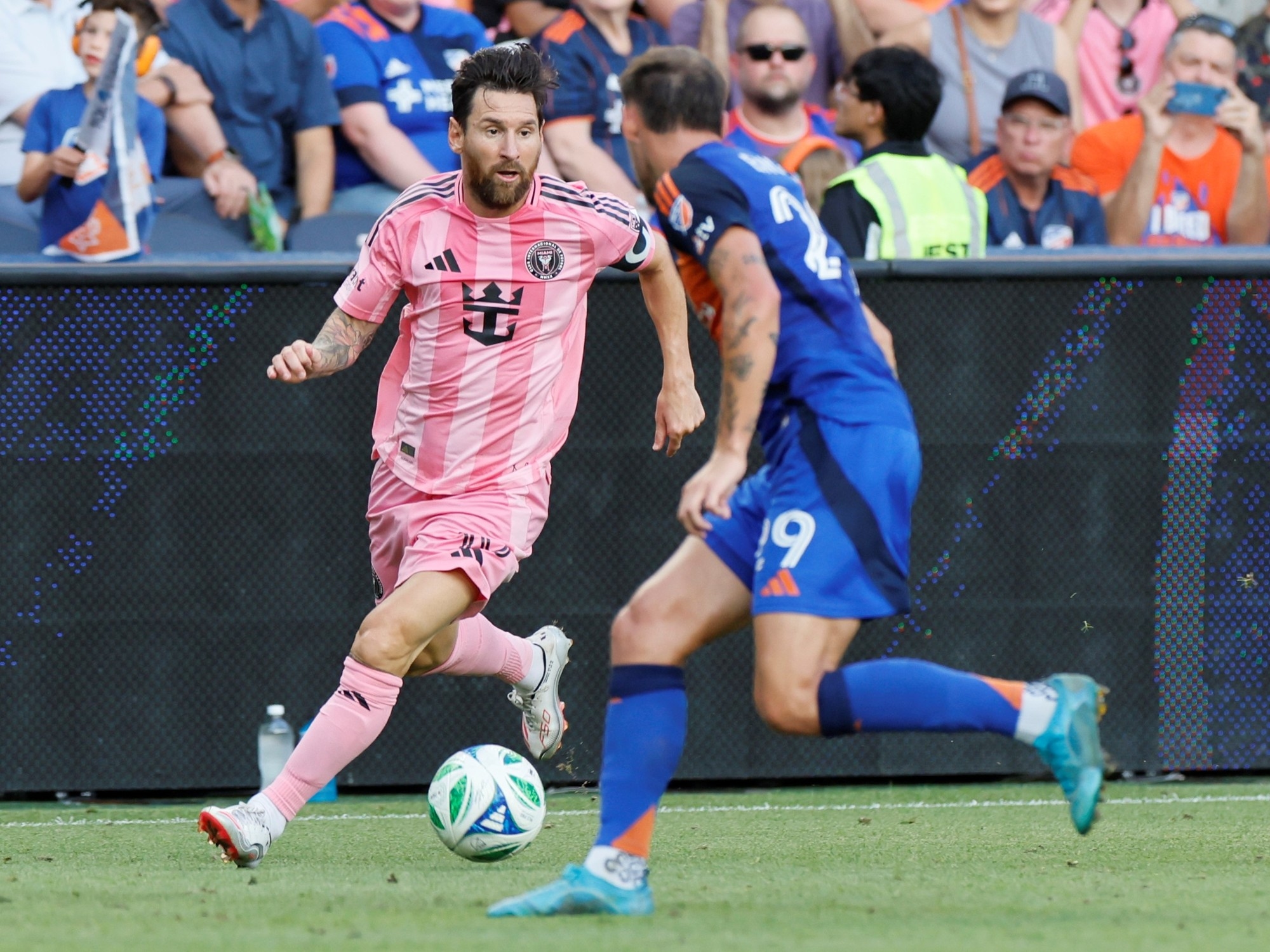 Inter Miami ve Messi'nin serileri sert bir darbeyle sona erdi: FC Cincinnati, Arjantinli Luca Orellano'nun ilhamıyla onları ezdi geçti.
