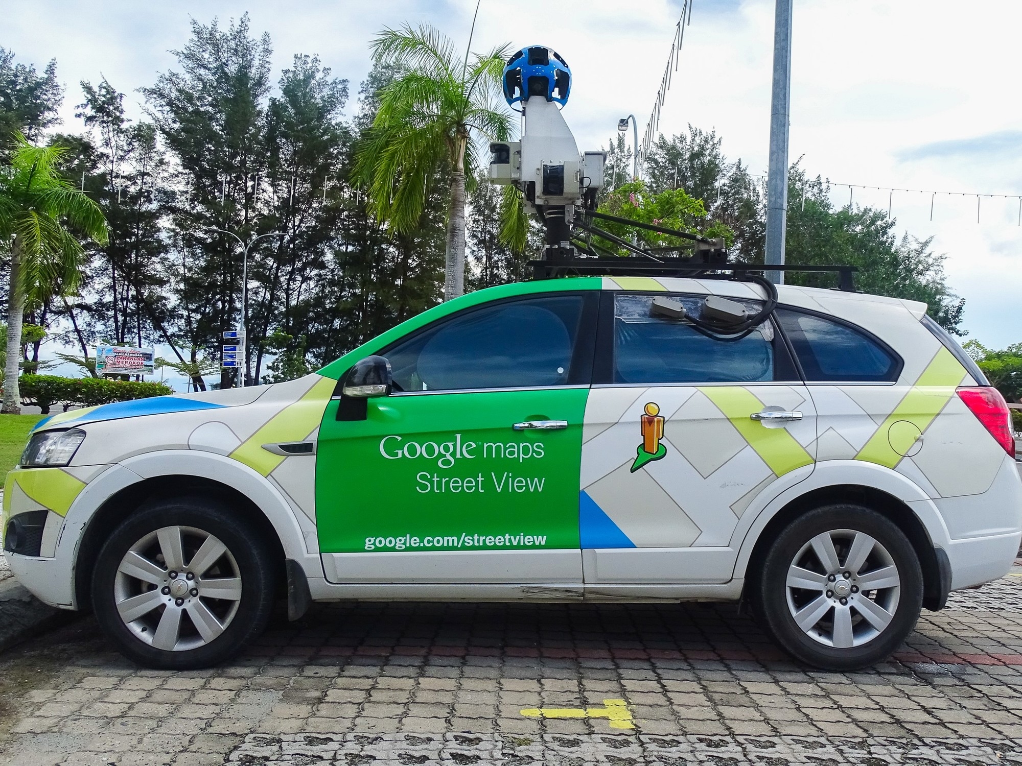 Er war nackt in seinem Haus, Google machte ein Foto von ihm und es landete auf Street View: Er sollte entschädigt werden