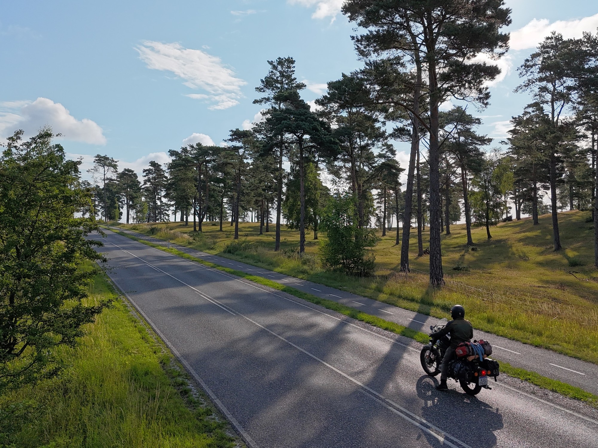 Een droom die uitkomt: de Argentijn die op een legendarische motor van Ushuaia naar Alaska reisde, vier boeken schreef en nu door het tweede continent reist.